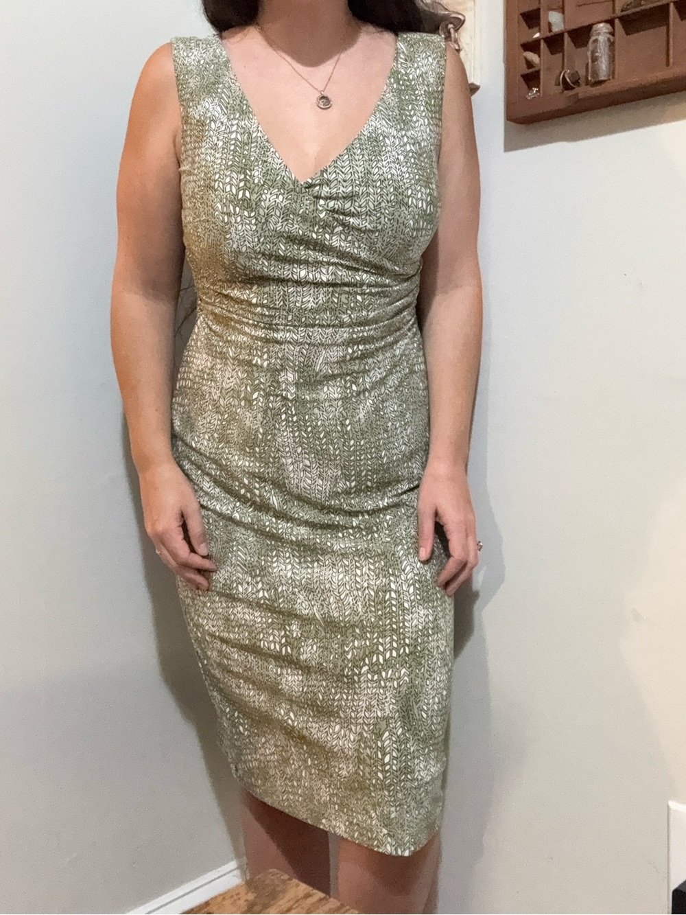 Adrianna Papell Olive Green Ruched V-Neck Midi Sheath Dress